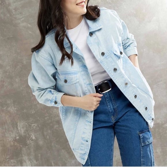 Disney Cinderella Spirit Jersey Denim Jacket Blue Medium - Picture 2 of 9